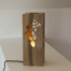 Lampe à poser design en bois de noyer - Fab-Fabrik