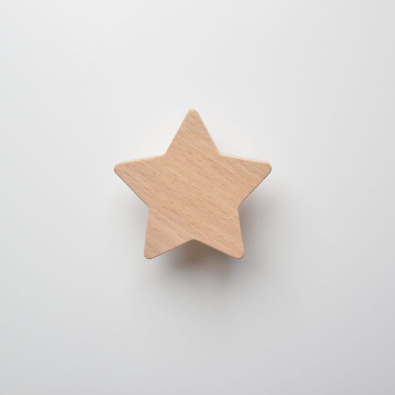 Star-shaped furniture knob, made of wood, for children's room, sky theme - FAB-FABRIK